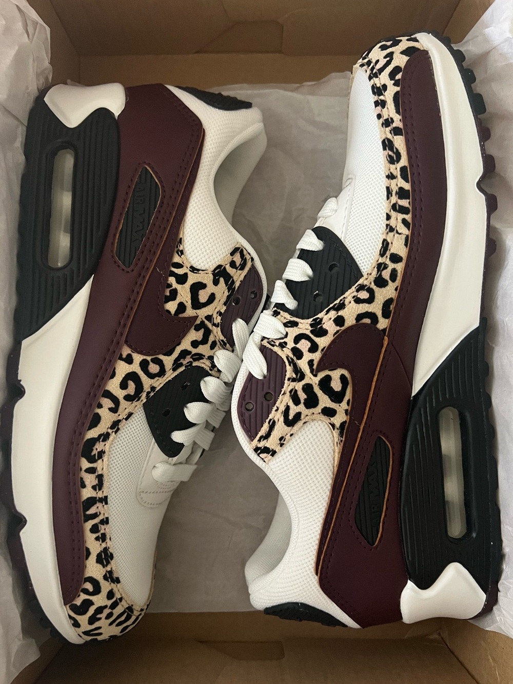 Nike Air Max 90 SE Sneakers Burgundy/Leopard IF1619 102 Women’s Sz 7.5 BNIB - Picture 15 of 16
